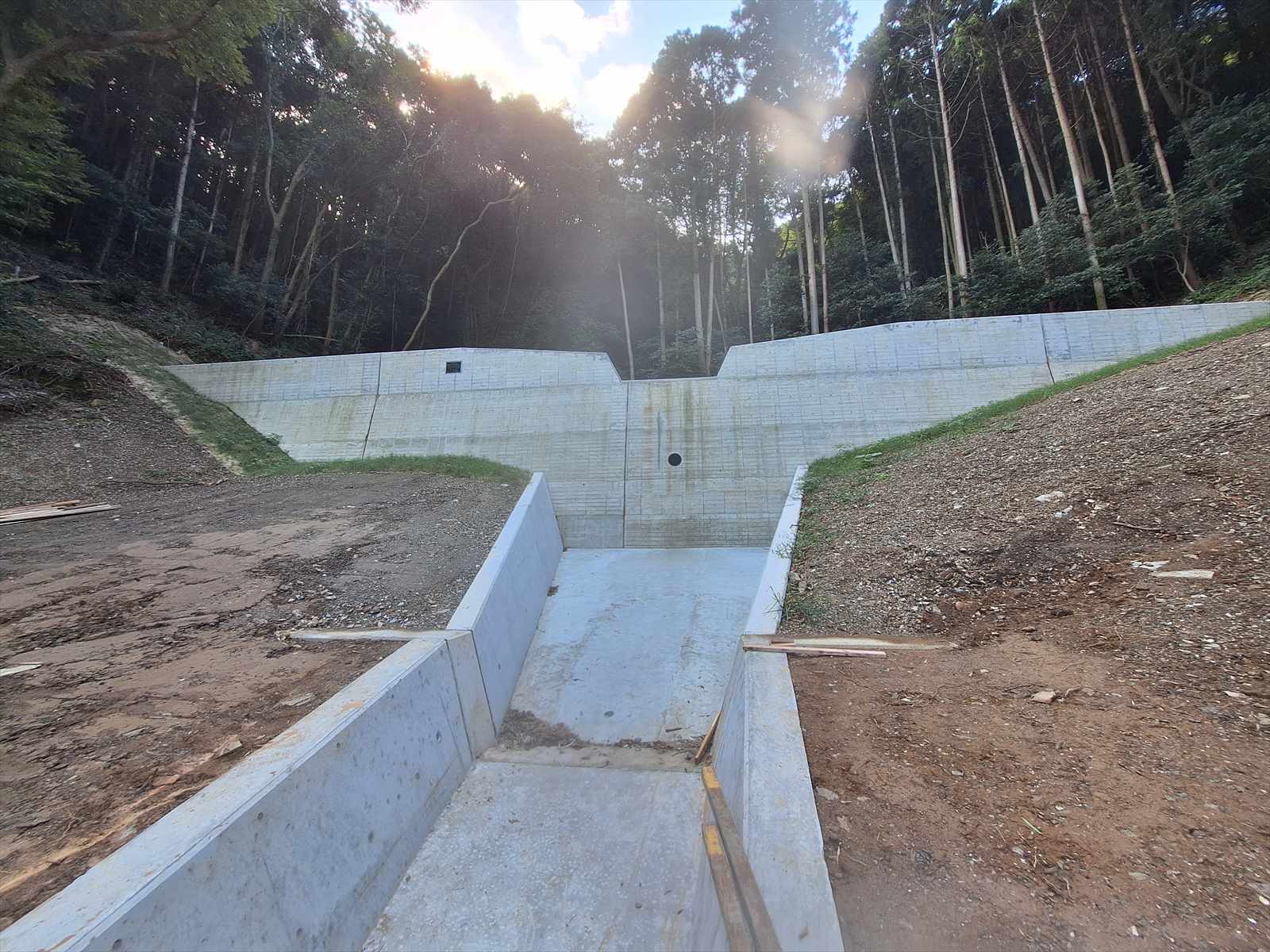 治山ダム白木…流路工